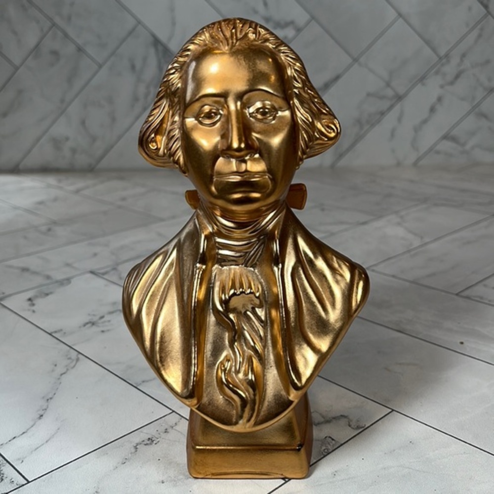 Vintage Retro Avon Decanter After Shave George Washington Wild Country President